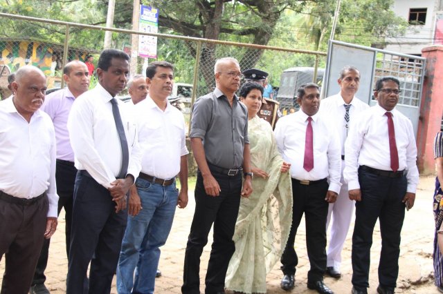 10,000 காணி அனுமதிப்பத்திரங்களை வழங்கும் நிகழ்ச்சித்திட்டம்